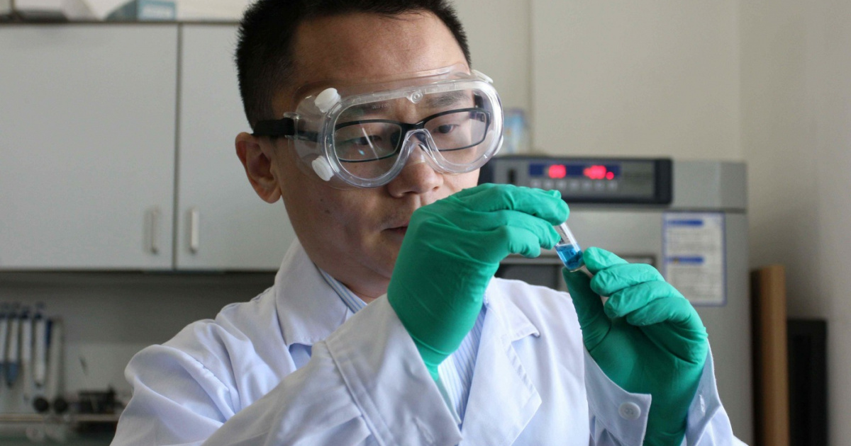 Famous biology scientist asian