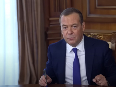 Медведев назвал условия для прощения для бойцов ВСУ после СВО