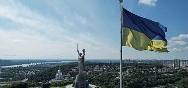 Запад недодал Киеву миллиарды долларов. Куда делись деньги