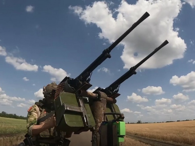 Крымские бойцы создали установку из двух пулеметов с ночным прицелом