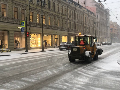 В Петербурге коммунальщики рассказали, как борются с погодой